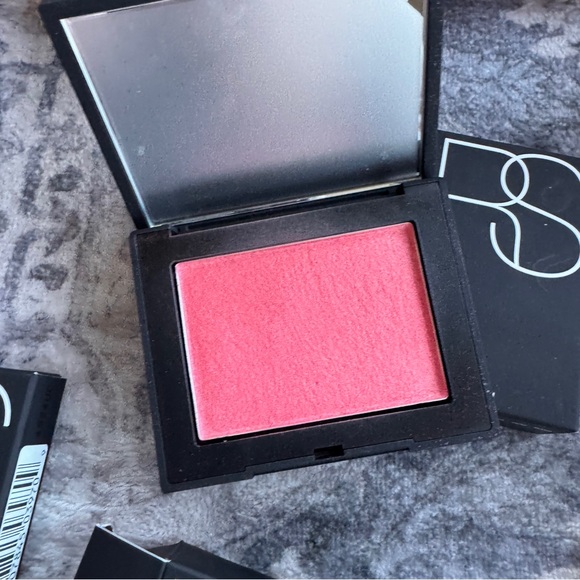 Nars Bundle of Blushes, Eyeshadow Palettes, Eyeshadow Sticks, Bags EUC - Picture 15 of 16